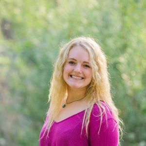 Meet your Posher, Isabella